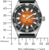 Montre homme avec cadran orange, lunette noire et index luminescents