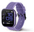 Montre connectée avec bracelet en silicone violet, bouton latéral sur le boîtier, écran rond