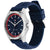 Tommy Hilfiger Armbanduhr: blaues Zifferblatt mit roten Akzenten und blaues Silikonarmband