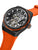 Herrenuhr Vorderansicht: skelettiertes Uhrwerk mit Metalloptik, schwarz-oranges Gehäuse