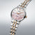 Montre Seiko Presage pour femme, boîtier rond argenté/or rose avec cadran en nacre et bracelet à maillons