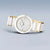 Bering montre pour femme avec bracelet en céramique blanche et lunette dorée, vue d'ensemble