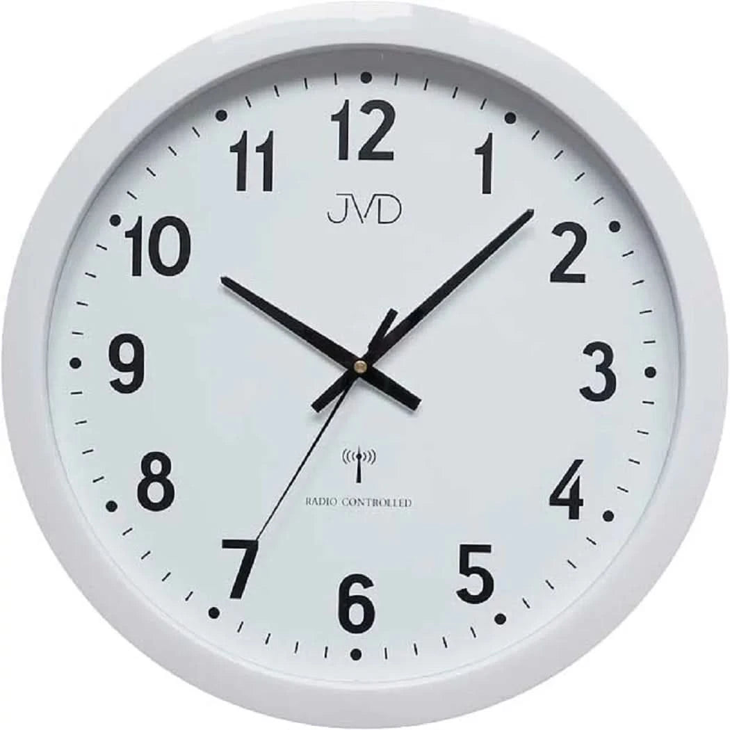 Runde Wanduhr aus Kunststoff, weißes Zifferblatt mit schwarzen Zahlen und Zeigern, JVD