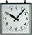 Horloge murale carrée en métal avec cadre noir, cadran blanc et aiguilles noires