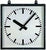 Wanduhr mit schwarzem Rahmen, weißem Zifferblatt und schwarzen Zeigern