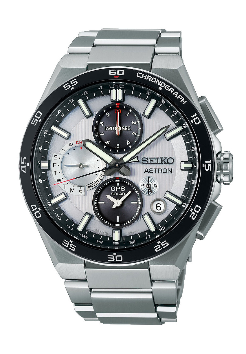 Seiko Astron GPS-Solar Chronograph: schwarzes Zifferblatt, Titanarmband