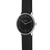 Schwarze Armbanduhr mit Lederarmband, Stahl-Lünette und minimalistischen Zeigern, Zifferblatt mit Datum