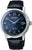Bracelet de montre pour homme avec cadran bleu, boîtier argenté et bracelet en cuir noir.
