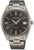 Montre homme avec cadran noir, index bâtons et bracelet en titane