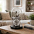 Horloge de table avec cloche en verre et base noire, mouvement argenté avec chiffres romains