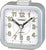 Réveil analogique à quartz CASIO avec boîtier argenté et cadran blanc