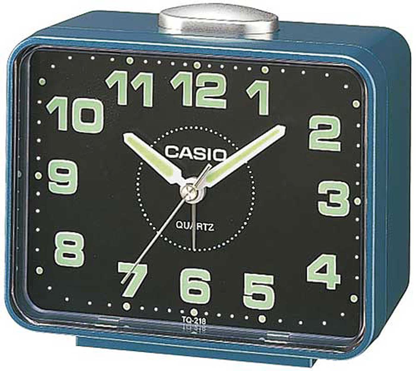 Réveil en quartz bleu avec cadran noir et grands chiffres luminescents
