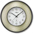 Horloge murale ronde avec cadre en plastique noir et cadran beige, chiffres arabes