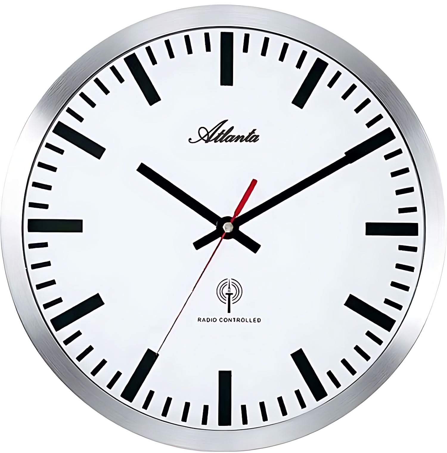 Horloge murale avec cadre en acier inoxydable argenté, cadran blanc, aiguilles noires et trotteuse rouge