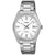 Casio Armbanduhr mit silbernem Metallarmband, rundem weißem Zifferblatt und Datumsanzeige
