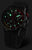 Montre homme avec bracelet noir et cadran noir, index luminescents sur le rehaut