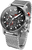 Montre solaire homme : cadran noir, bracelet en acier inoxydable argenté, boîtier en métal