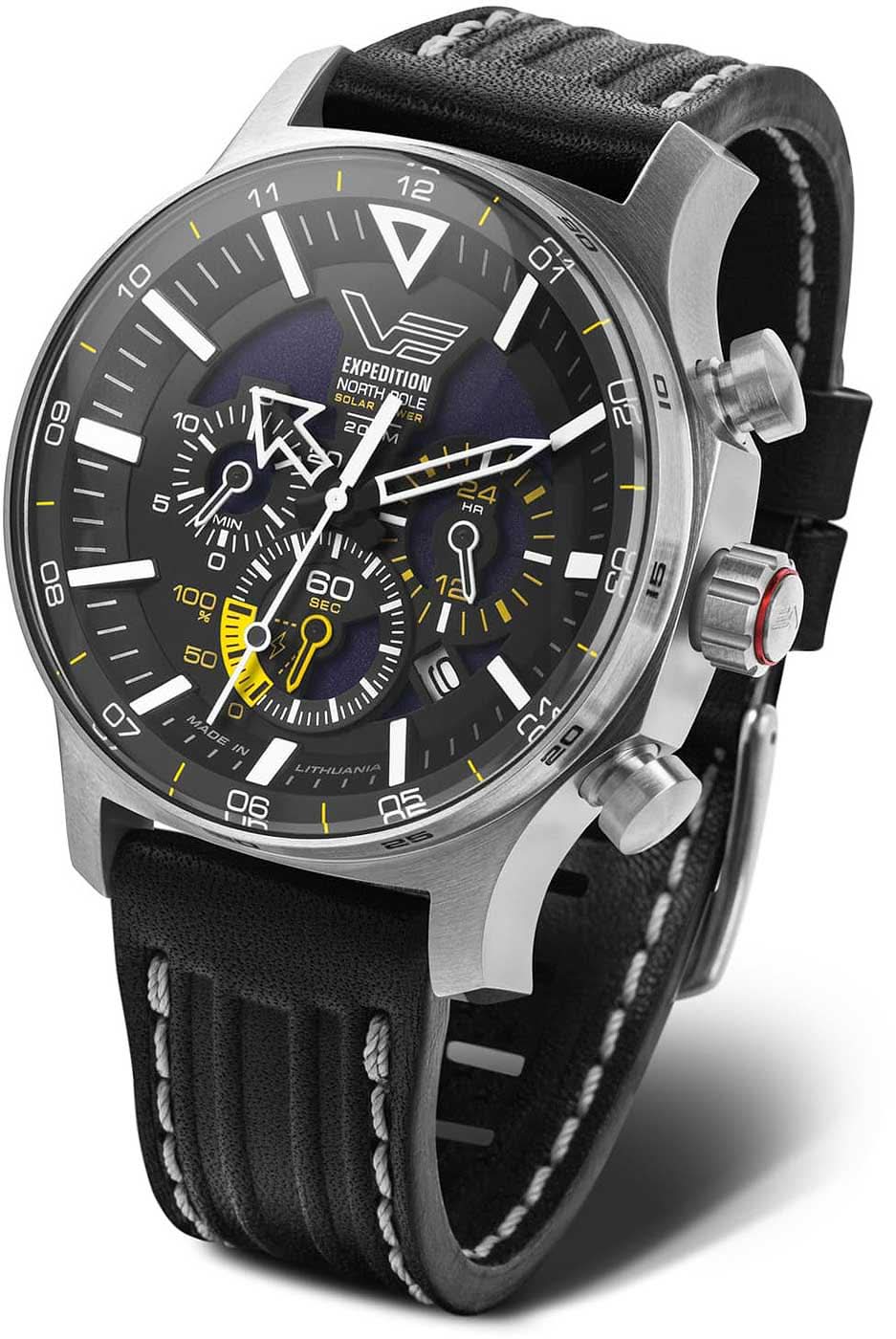 Montre homme : bracelet en cuir noir, cadran noir, design chronographe