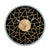 Horloge murale ronde avec cadran en bois, motif noir et lignes dorées, aiguilles