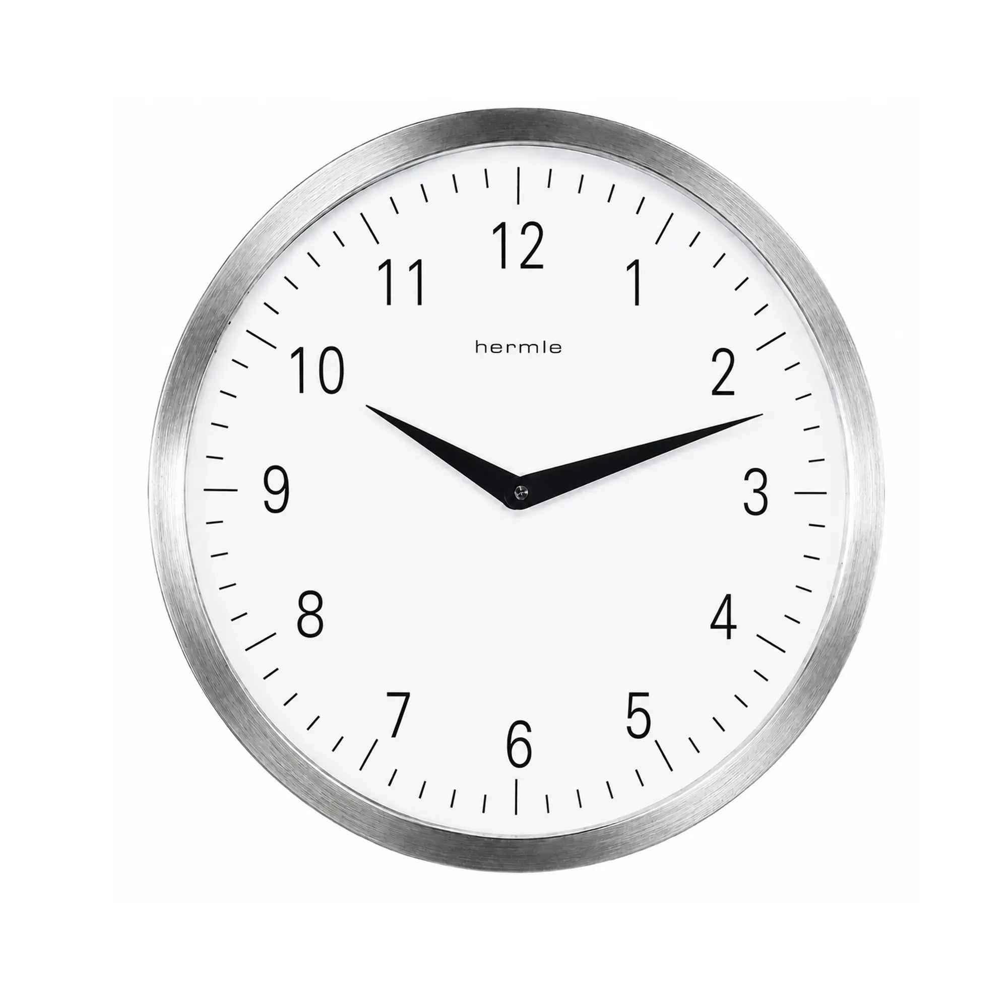 Runde Wanduhr mit weißem Zifferblatt, schwarzen Zeigern, umlaufender Metallumrandung