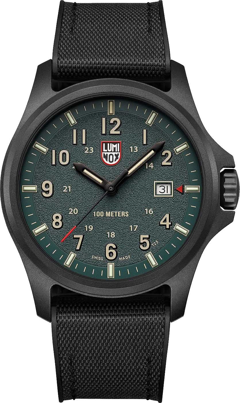 Luminox Herrenuhr mit schwarzem Gehäuse, grünem Zifferblatt und schwarzem Textilarmband