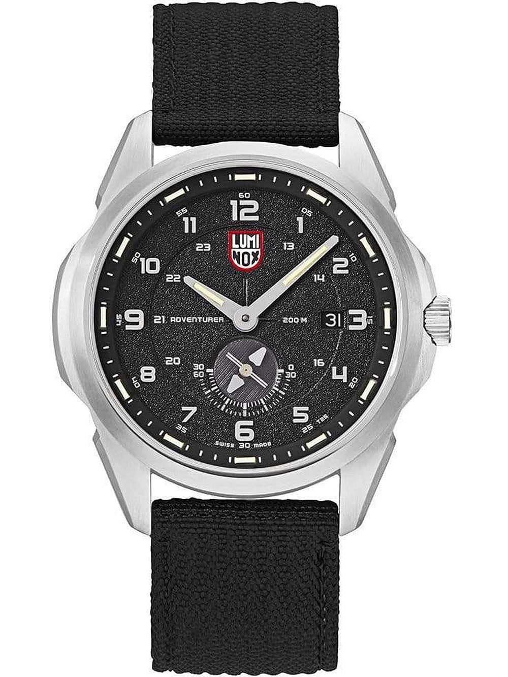 Herren-Armbanduhr: schwarzes Textilarmband, schwarzes Zifferblatt mit Leuchtmarken, Stahlgehäuse