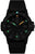Montre homme avec bracelet en plastique noir, cadran noir et index lumineux verts