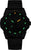 Montre Luminox pour homme avec cadran noir et index lumineux verts ; bracelet en silicone.