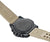 Montre pour homme avec bracelet textile beige, boîtier et lunette noirs avec chiffres