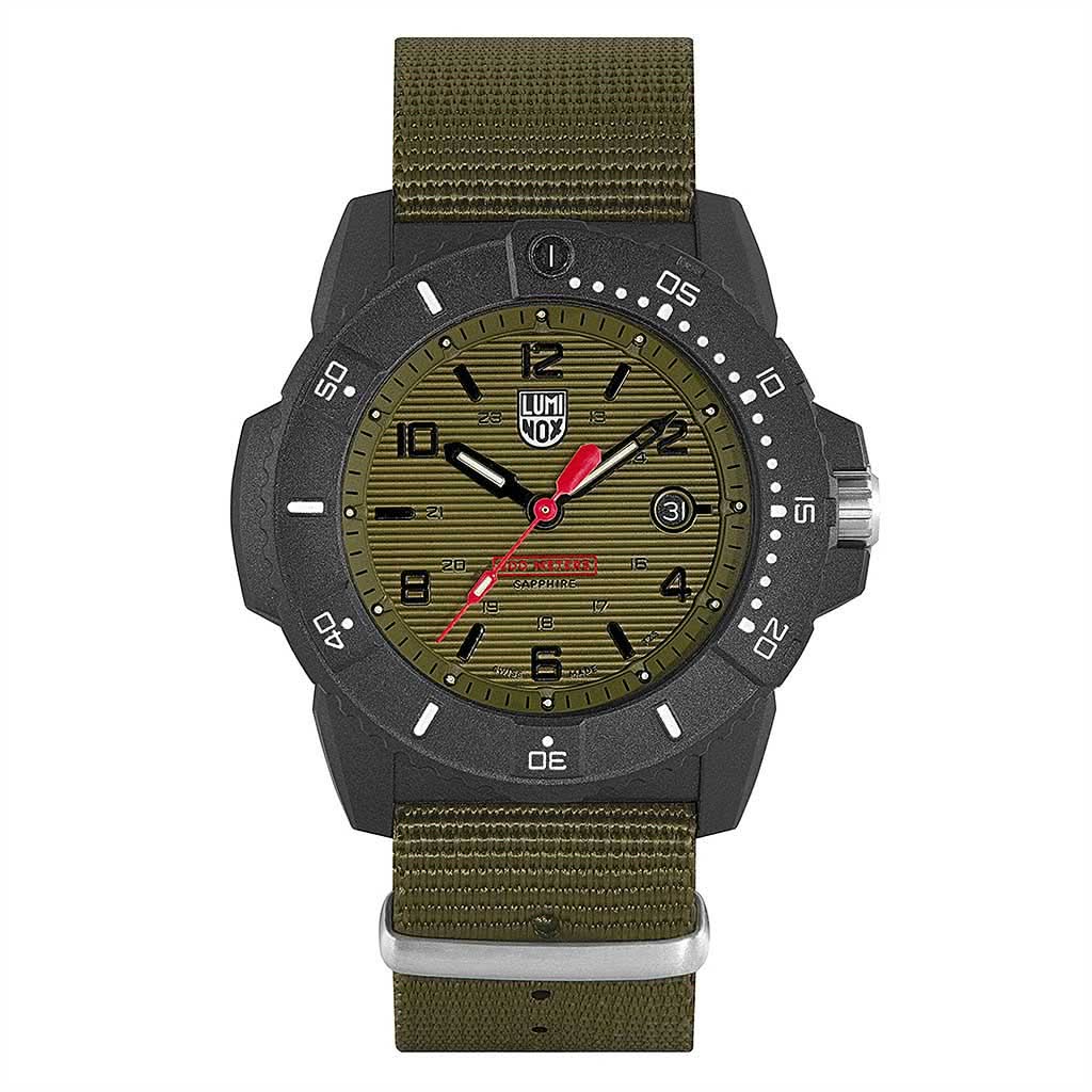 Montre Luminox Navy SEAL Série 3600 XS.3617.SET pour homme • Carbonox™ • Éclairage LLT