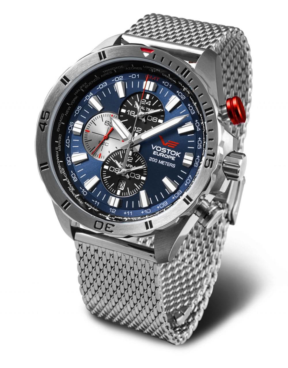 Montre Vostok Europe pour homme avec cadran bleu, bracelet milanais argenté et look chrono