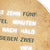 Horloge à mots AMS T1291 • Affichage de l'heure en toutes lettres • Aspect laiton vieilli