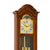 Horloge sur pied en bois, vue de face, avec cadran rond et pièces de pendule dorées