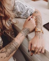 Montre femme - Casio modèle: AQ-230GA-9DMQYES