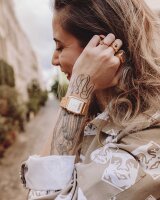 Montre femme - Casio modèle: AQ-230GA-9DMQYES