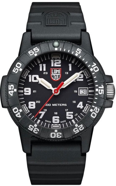 Montre homme - Luminox modèle: XS.0301.L