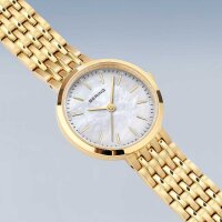Montre femme classique - Bulova modèle: 96P255