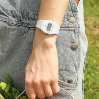 Montre femme avec sertissage de zirconias - Festina modèle: 20702_1