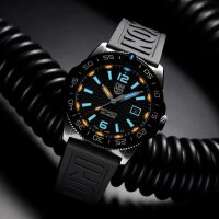 Montre homme automatique de plongée avec remontage manuel - Luminox modèle: XS.3101.H.SET