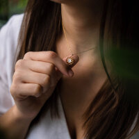 Composition collier avec pendentif en nacre - Holzkern modèle: Jewelry