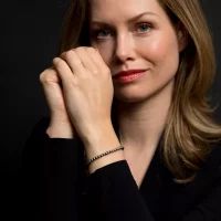 Bracelet en pierres naturelles dhématite de 4 mm de couleur argent avec fermoir en acier inoxydable - Modèle Rebel & Rose: RR-40040-S-M