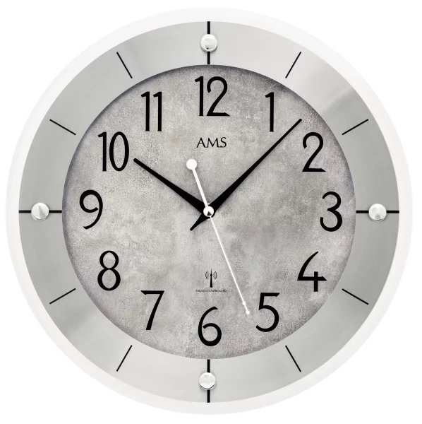 Horloge murale AMS 5590 en plastique/aluminium