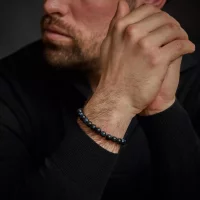 Bracelet en pierres de tigre bleu foncé de 8 mm avec fermoir en acier inoxydable - Modèle Rebel&Rose: RR-80039-S-L