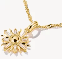 Thomas Sabo Charm-Anhänger, Sonne mit weißen Edelsteinen, aus Silber, vergoldet - Thomas Sabo Modell: CC1246-414-14