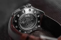 Montre pour homme verte avec bracelet en cuir - Modèle Vostok Europe: NH35-125A749