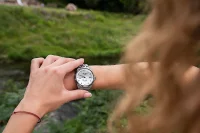 Montre pour femme argentée avec bracelet en acier inoxydable - Modèle Vostok Europe VS42-125A755B